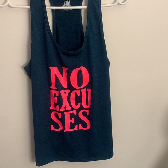 Athletic Works size L fitness top. Like new dry fit - Picture 6 of 9